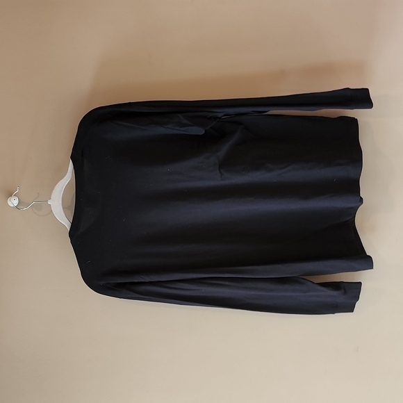Pink Victoria Secrets LONGE sleeve Shirt - Picture 6 of 6